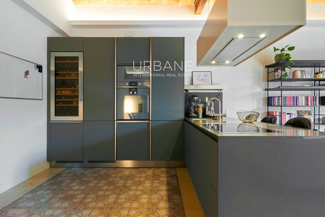 Apartment in Eixample, Barcelona, Spain 3 - 12559918