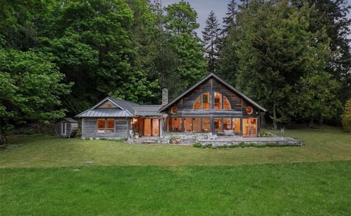 House in Eastsound, Washington, United States 1