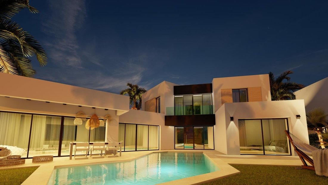 Villa in Estepona, Andalusia, Spain 2 - 14236999