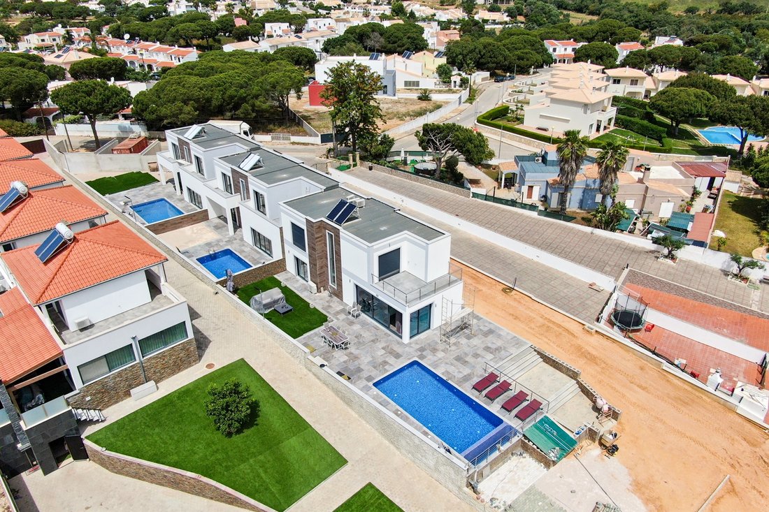 House in Olhos de Agua, Algarve, Portugal 2 - 14238411