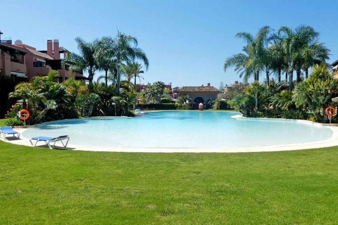 Apartment in Estepona, Andalusia, Spain 1 - 14237052