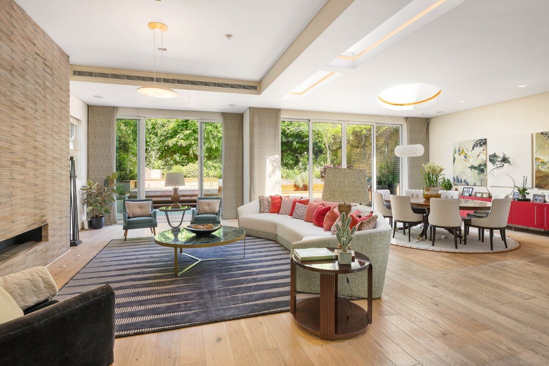 House in Holland Park, Kensington And Chelsea, England 2 - 13941604