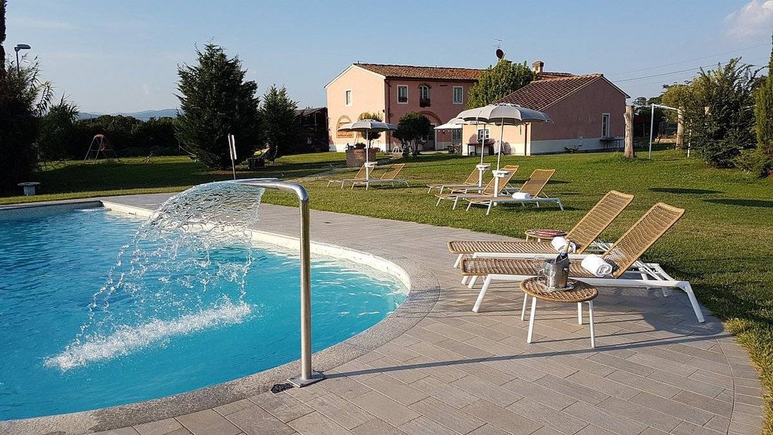 Country House in Ponte ai Pini, Altopascio, Tuscany 2 - 14238583