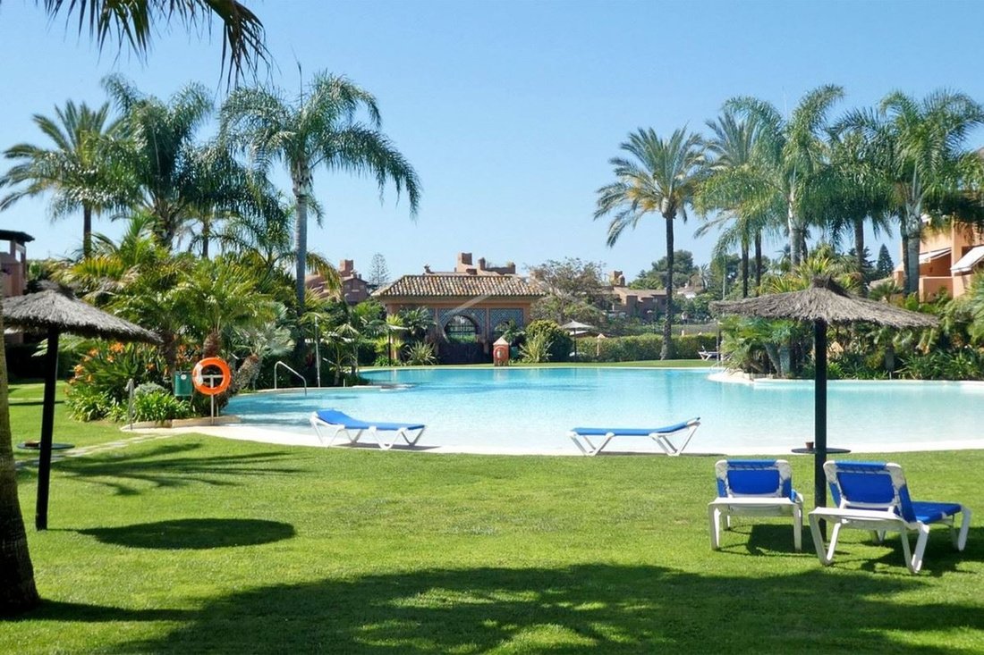 Apartment in Estepona, Andalusia, Spain 2 - 14237052
