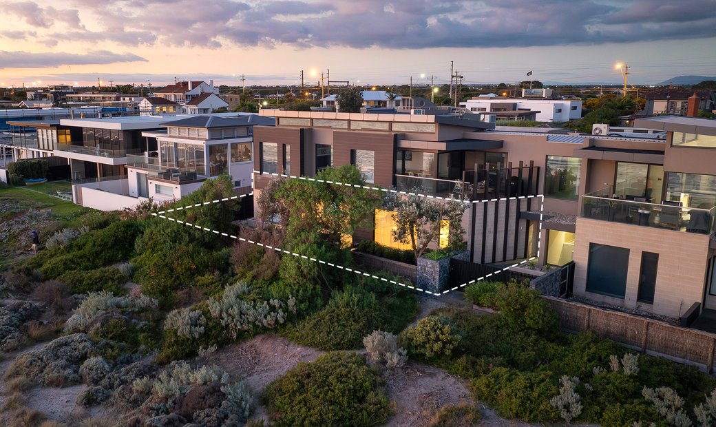 Contemporary Luxury With Beachfront Serenity In Aspendale, Victoria, Australia For Sale (14238661)