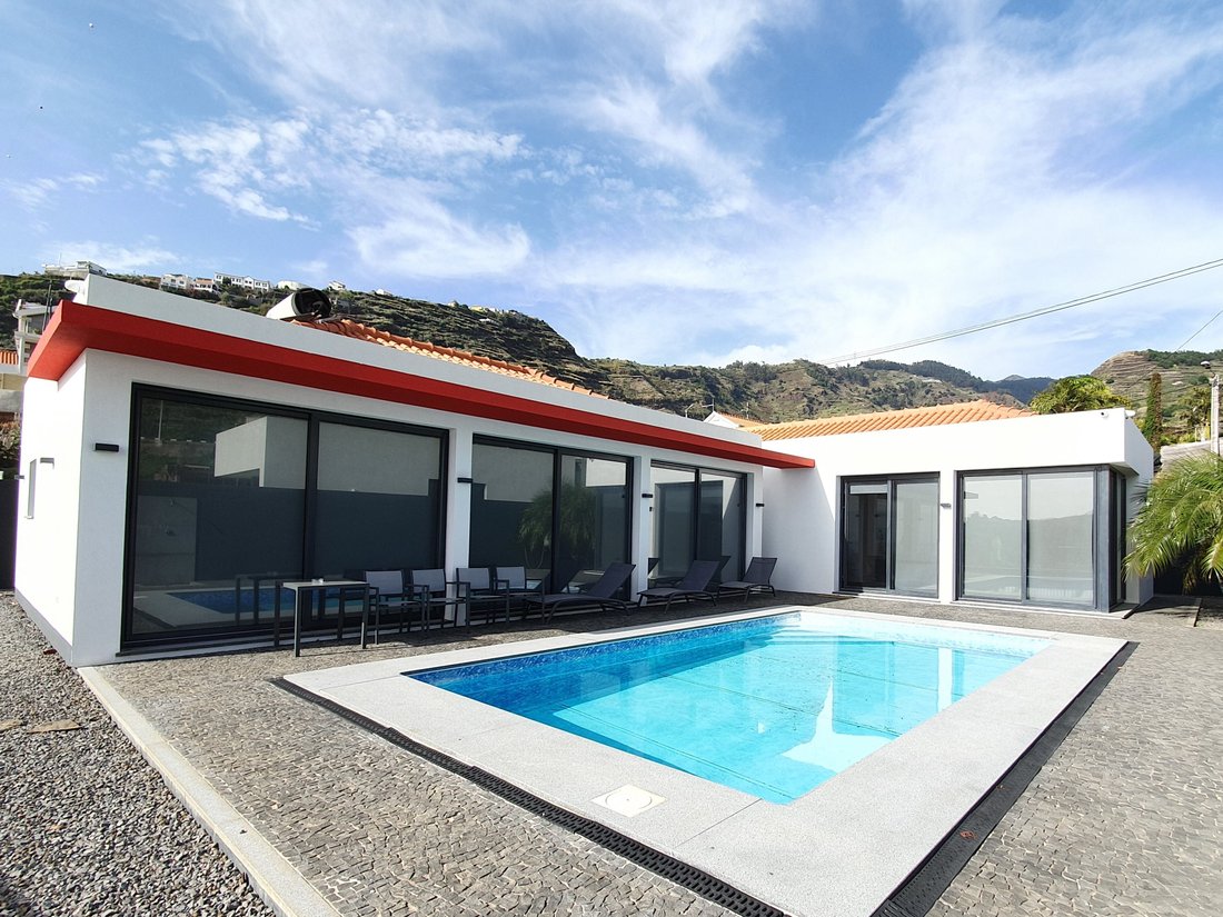 Villa in Tábua, Autonome Region Madeira, Portugal 1 - 14239085