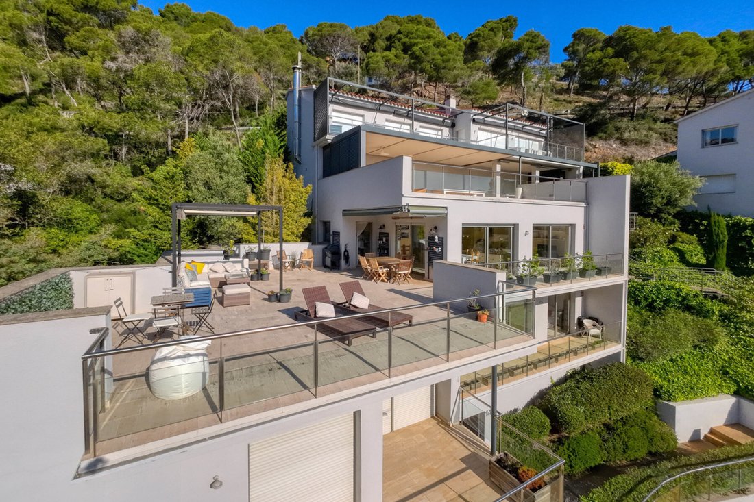 Charming Duplex With Sea Views In Sa Tuna, Begur In Begur, Catalonia