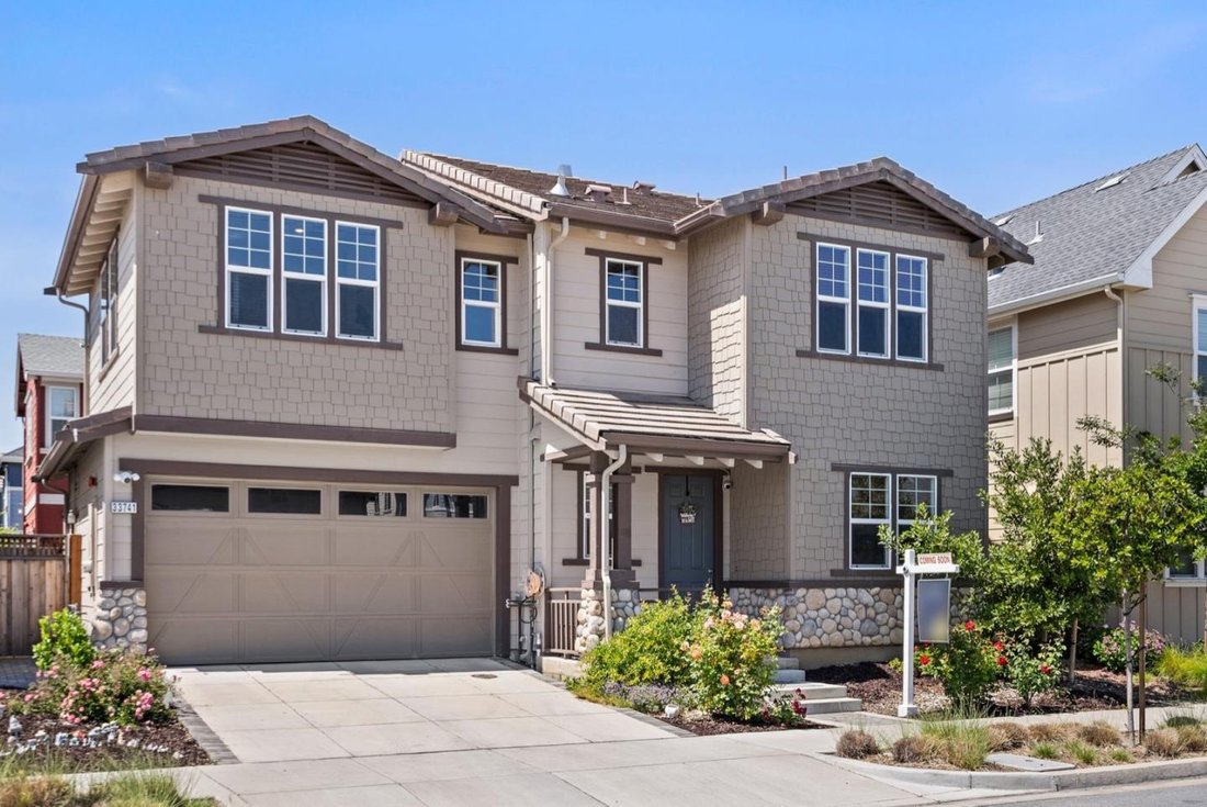 4 Bedrooms Single Family Detached En Newark, California, Estados Unidos