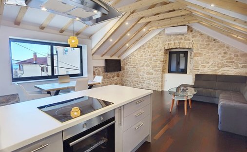 Villa in Gradska cetvrt Stari grad, Šibenik, Gespanschaft Šibenik-Knin 1