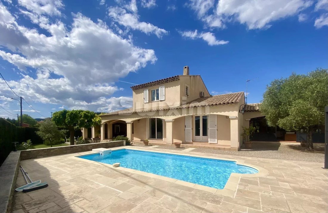 House in Peripherie, Les Arcs, France 2 - 14235541