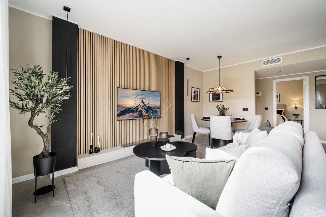 Apartment in Puerto Banus, Marbella, Spain 3 - 14241826