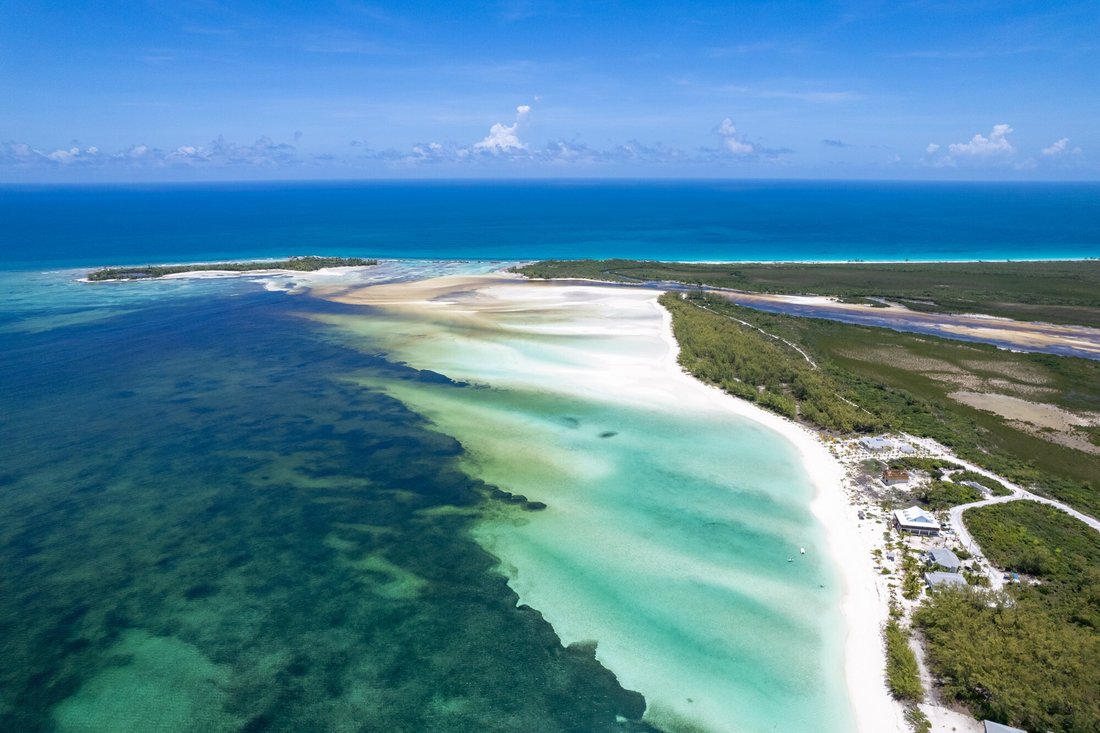 Private Island in Bullock Harbour, Berry Islands, The Bahamas 5 - 14244189