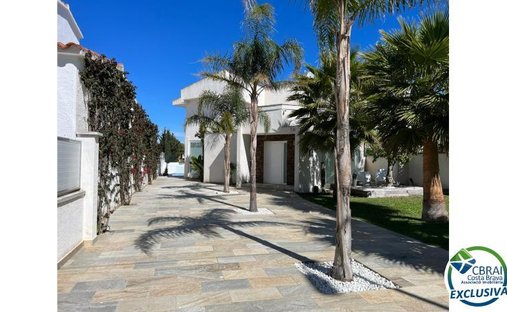 House in Empuriabrava, Catalonia, Spain 1