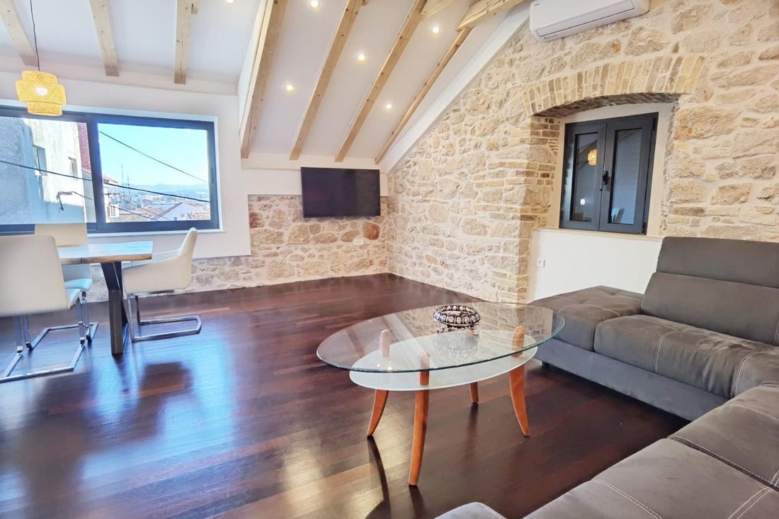 Villa in Gradska cetvrt Stari grad, Sibenik, Sibenik-Knin County 4 - 14243746