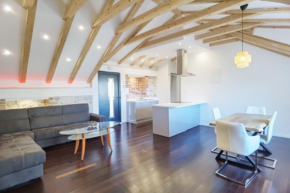 Villa in Gradska cetvrt Stari grad, Sibenik, Sibenik-Knin County 3 - 14243746