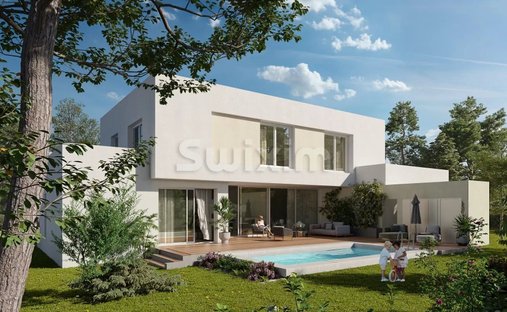 House in Peripherie, Saint-Georges-d'Orques, France 1