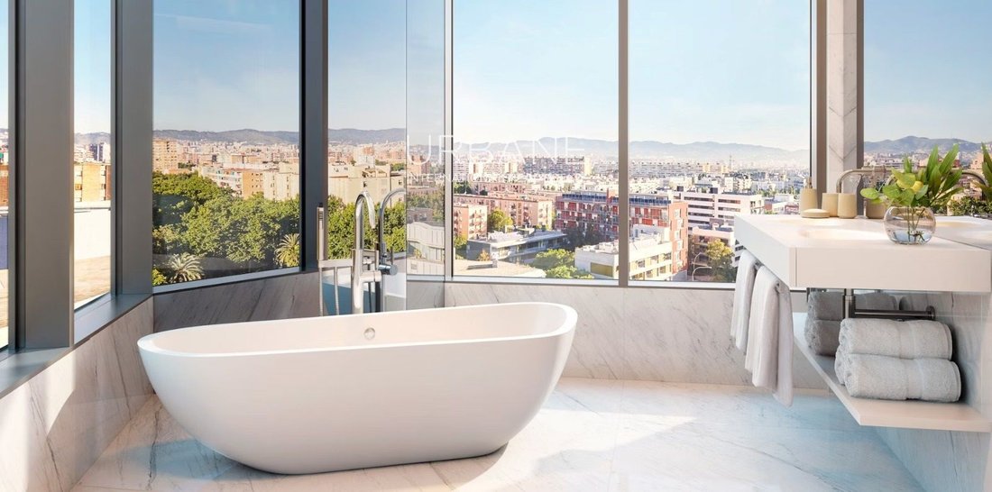 Apartment in Sant Martí, Barcelona, Spain 2 - 14241942