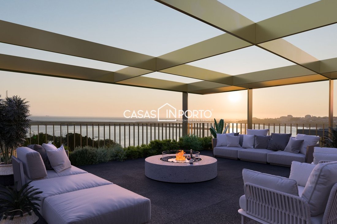 Apartment in Santa Marinha e Sao Pedro da Afurada, Porto District, Portugal 3 - 14240695