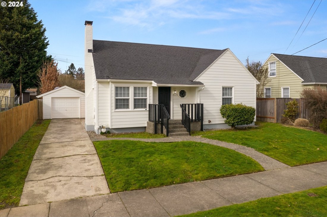 House in Portland, Oregon, United States 2 - 14240104