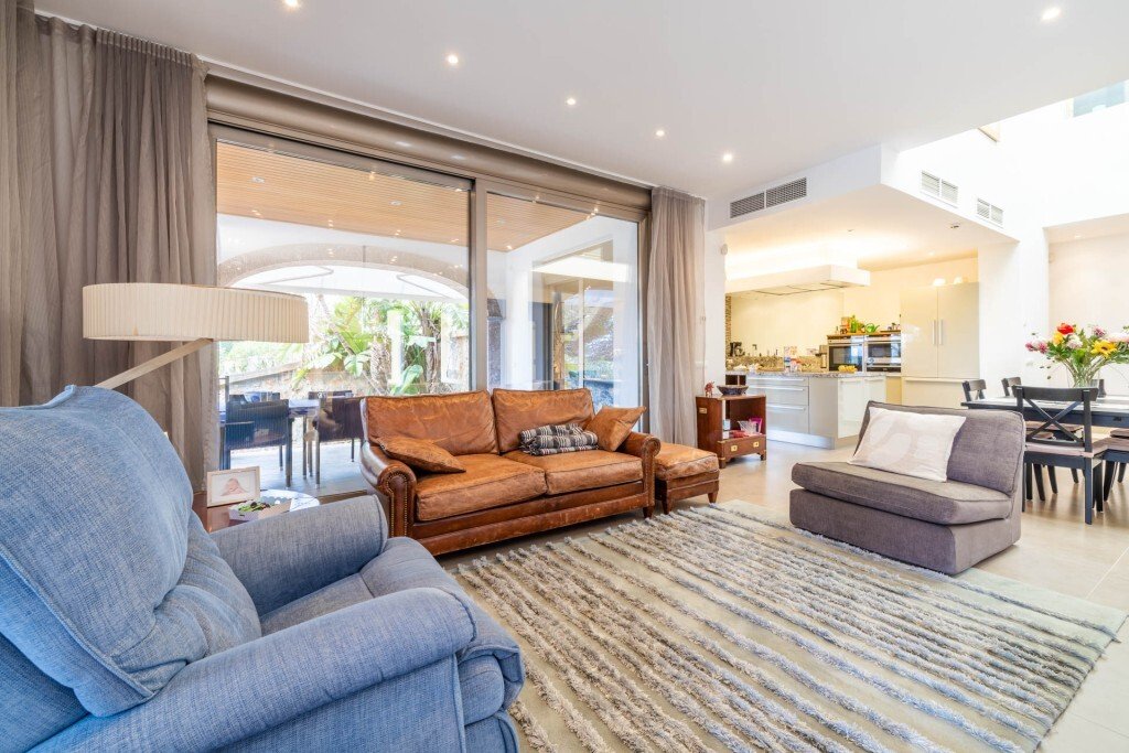 Chalet in Alcudia, Balearic Islands, Spain 5 - 14240252