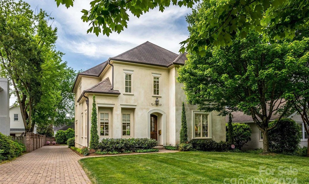 Immaculate Home In Eastover In Charlotte, North Carolina, United States ...