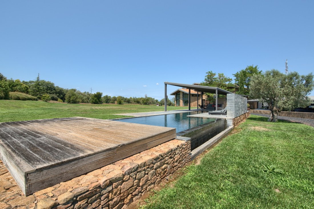 Fantastic Farmhouse In The Heart Of The Costa Brava In Girona, Catalonia, Spain For Sale (11679367)