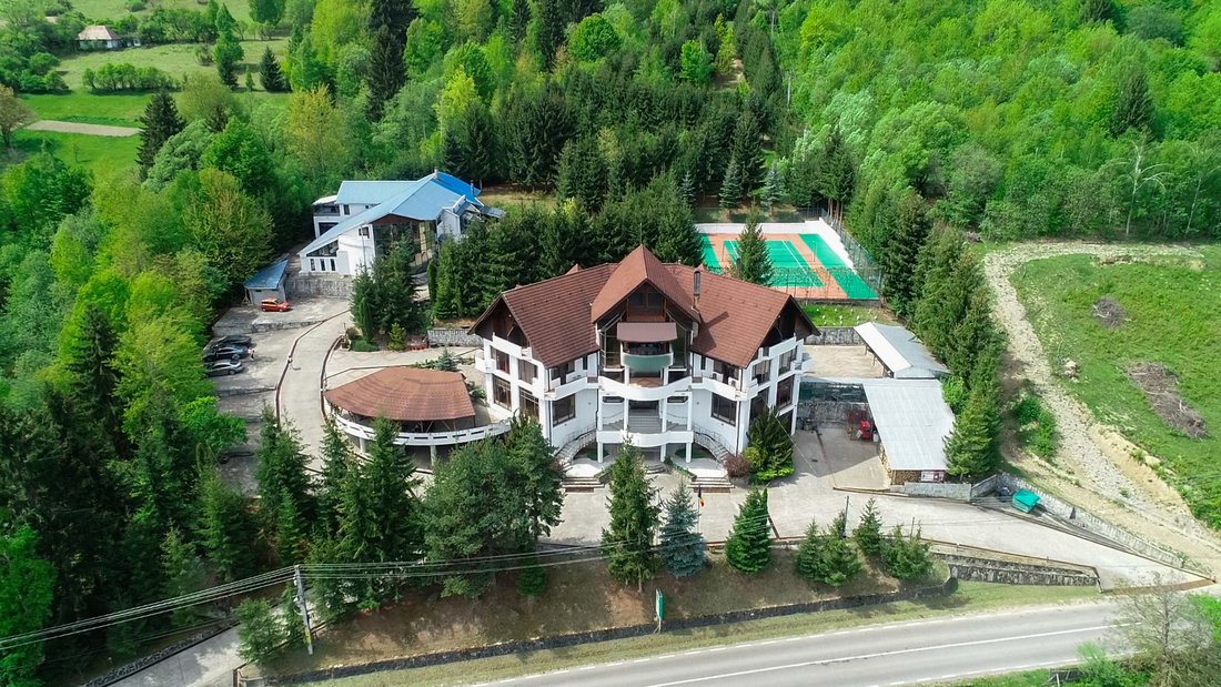 Grozăvești, Neamț County, Romania 1 - 14236376