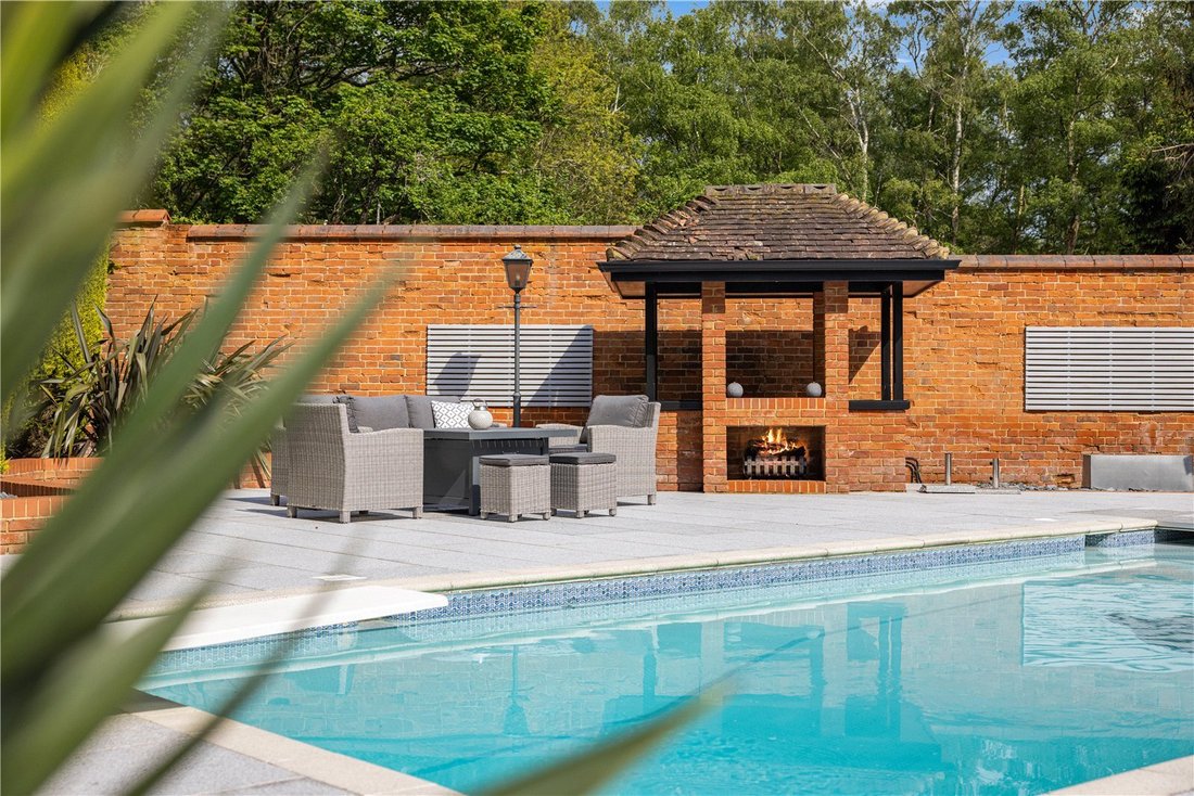 Prince Albert Drive, Ascot, Berkshire In Winkfield Row, England, United