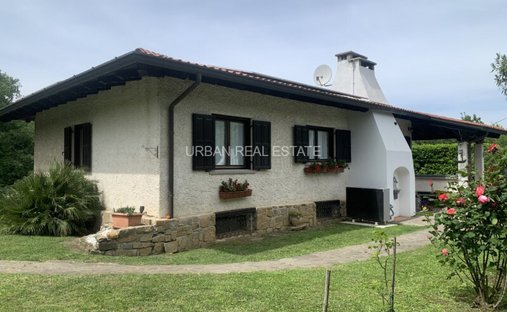 Villa à Muggia, Frioul-Vénétie julienne, Italie 1