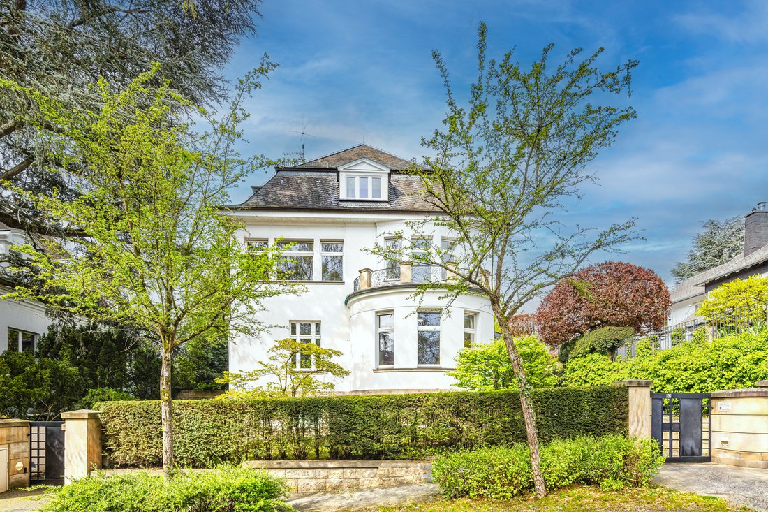 House in Wiesbaden, Hessen, Germany 1 - 14249428