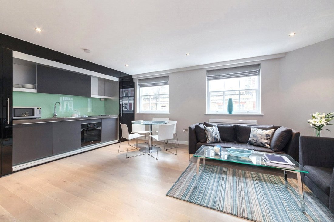 Apartment in Fitzrovia, Camden, England 2 - 14249518