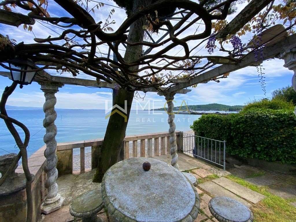 Apartment in Padenghe sul Garda, Lombardy, Italy 5 - 14253399