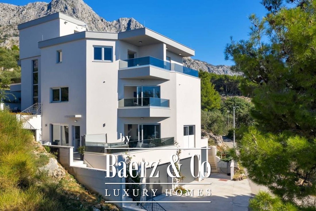 Villa in Podgora, Split-Dalmatia County, Split-Dalmatia County, Croatia 1 - 13490574