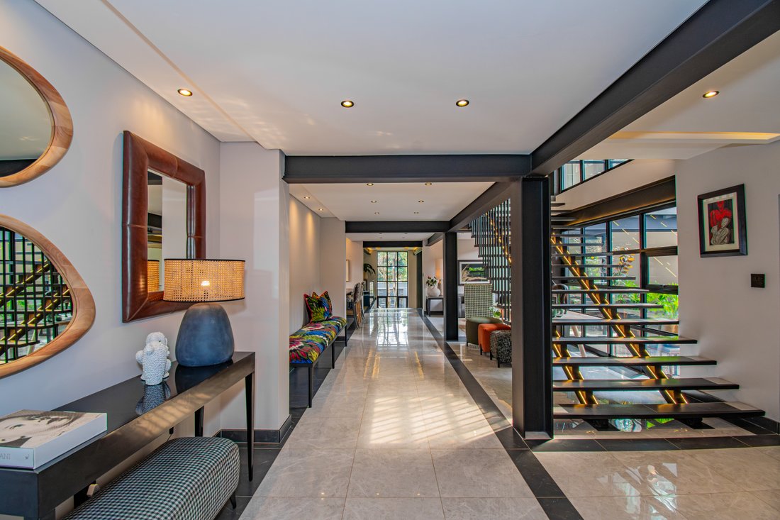 House in Waterkloof, Gauteng, South Africa 5 - 14251940