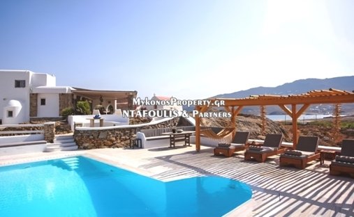 Villa in Ano Mera Community, Aegean, Greece 1