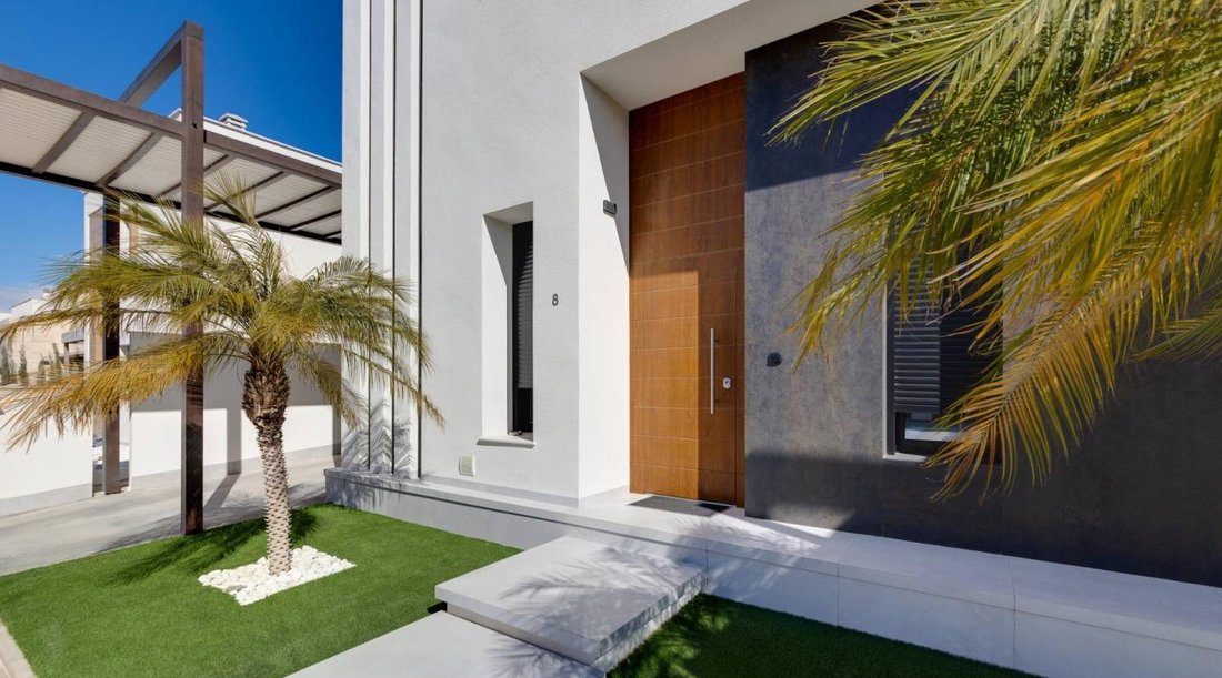 Villa in Pilar de la Horadada, Land Valencia, Spanien 2 - 14251295