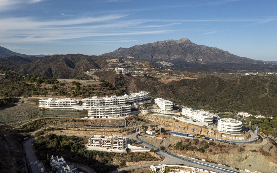 Penthouse in La Quinta, Benahavis, Andalusia 2 - 14251555