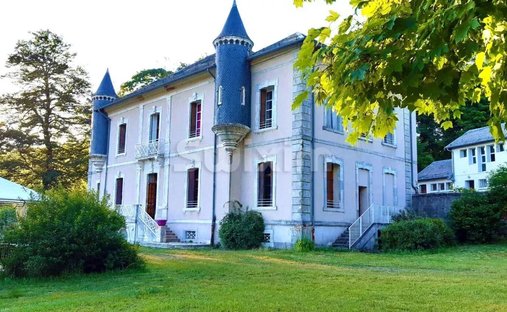House in Le Soulie, Occitania, France 1