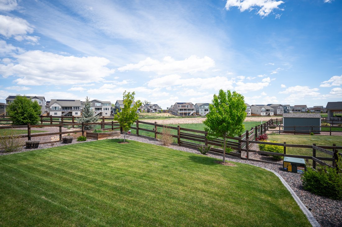 Beautiful Home In Barefoot Lakes! In Longmont, Colorado, United States