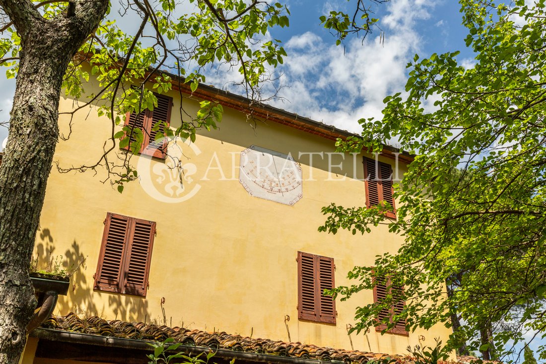 Villa On Sale Lucca (Lu) In Lucca, Tuscany, Italy For Sale (14021452)