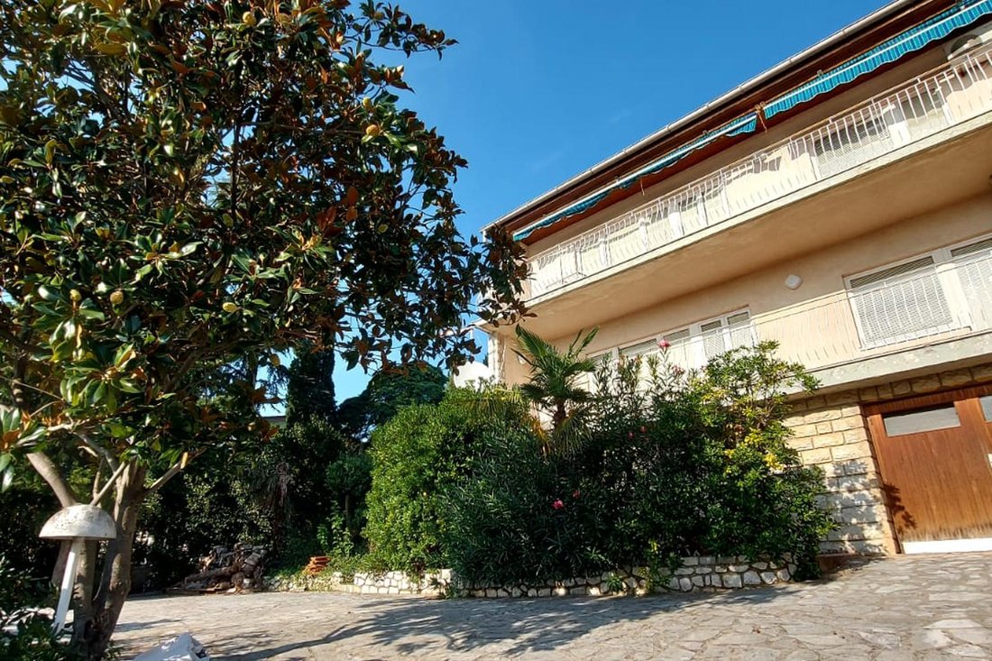 Villa in Grad Crikvenica, Primorje-Gorski Kotar County, Croatia 3 - 14254362