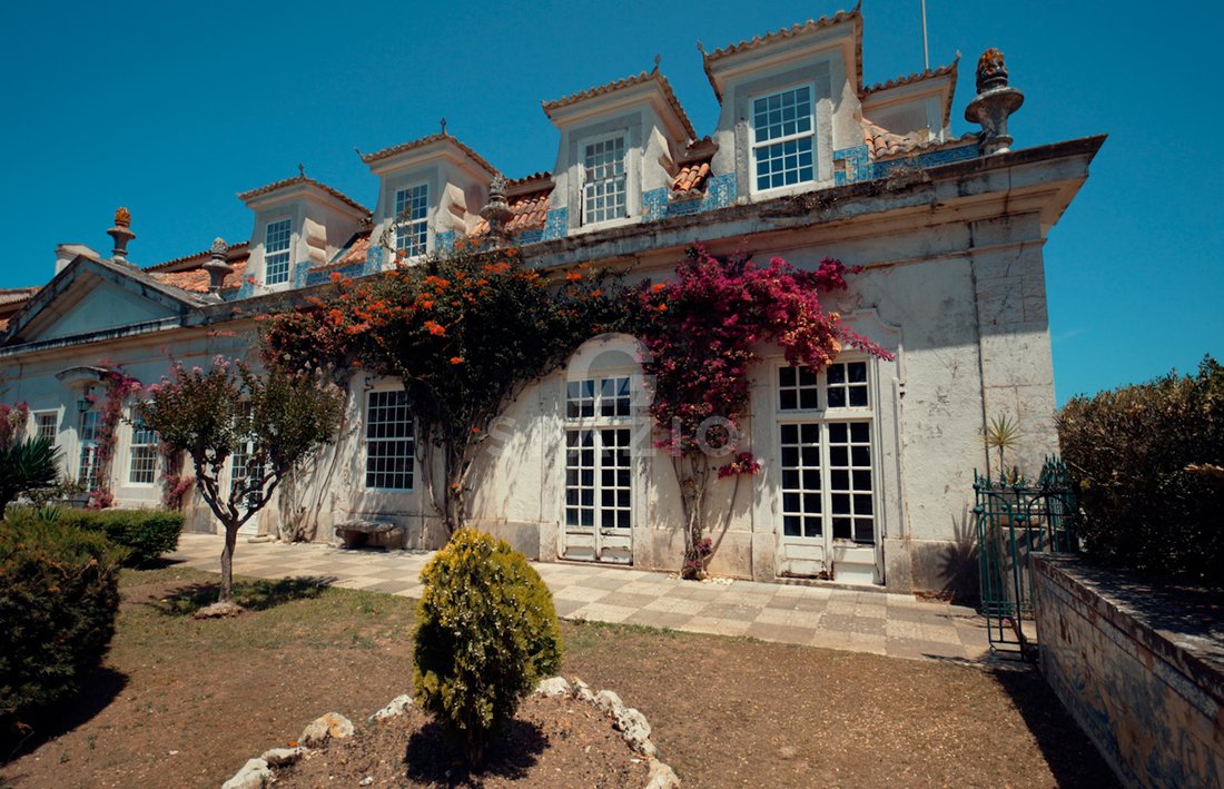 Chalet in Santa Maria, Sao Pedro e Matacaes, Lisbon, Portugal 1 - 14250444