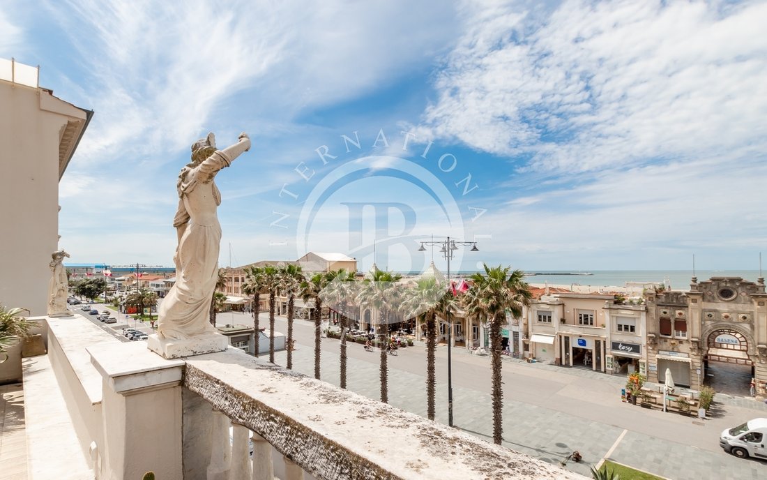 Penthouse in Historic Center, Viareggio, Tuscany 1 - 14255142