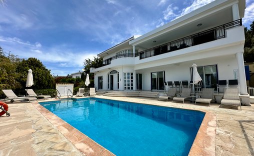 Villa à Coral Bay, Paphos, Chypre 1