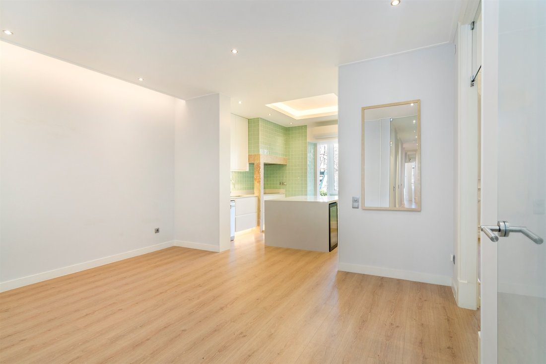 Apartment in Avenidas Novas, Lisbon, Portugal 5 - 14255408