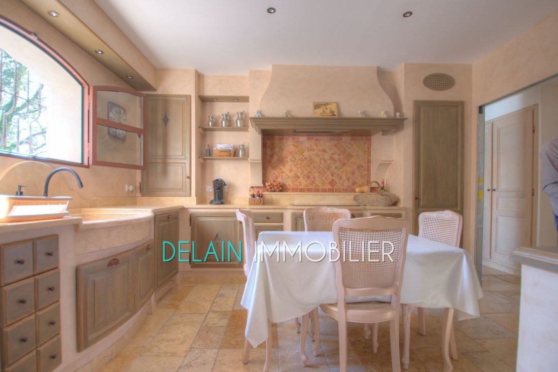 Villa à Roquefort-les-Pins, Provence-Alpes-Côte d'Azur, France 5 - 14256270