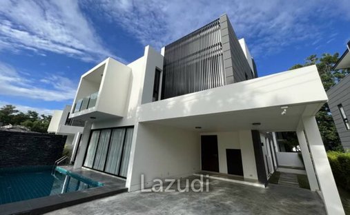 Villa in Choeng Thale, Phuket, Thailand 1