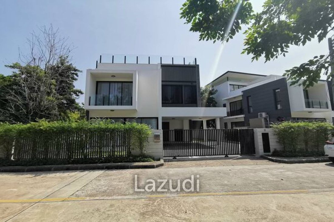 Villa in Choeng Thale, Phuket, Thailand 1 - 14259199