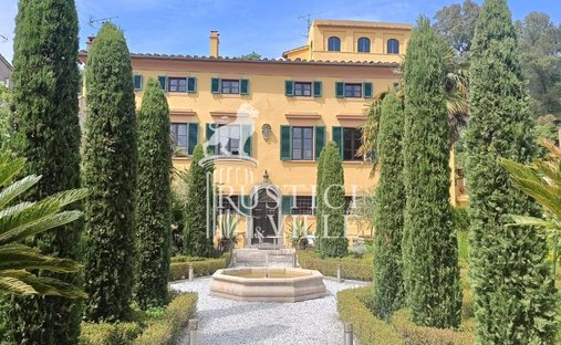 Villa in San Macario In Piano, Lucca, Tuscany 1