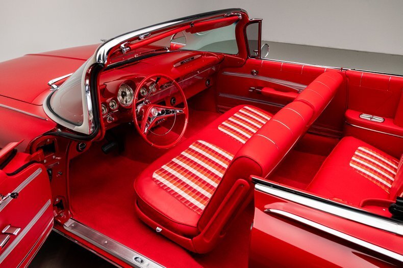 Cabriolet in Charlotte, United States 2 - 14260797